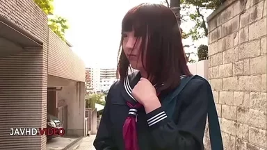 Cô nàng Á Đông lẳng lơ Reina Takayama tỏa sáng trong cuộc ân ái nhóm thô bạo