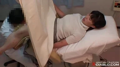 Kiểm tra quá khích của bác sĩ phụ khoa biến thái: Nỗi đau nhục dục của người vợ nội trợ 32 tuổi Wakana #File19