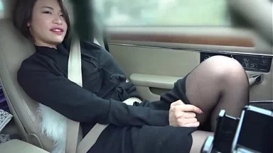 Người mẫu Nhật Bản quyến rũ MILF video bí mật nóng bỏng