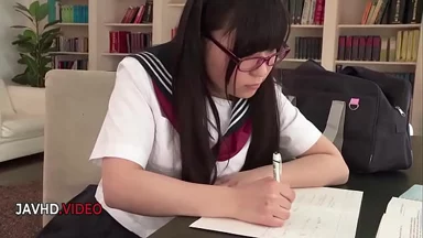 Cuộc đụng độ hoang dã trong lớp học Nhật Bản: Kỹ thuật thổi kèn đỉnh cao của Rara Unnos làm ai nấy phấn khích tột độ