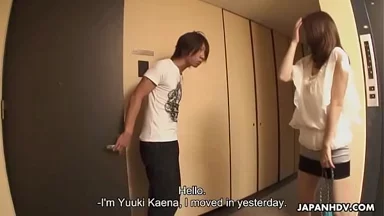 Hút bi của anh chàng cùng dương vật cương cứng